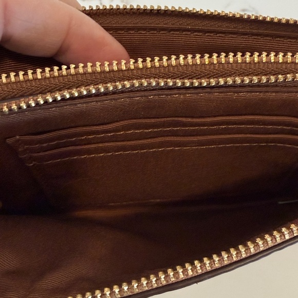 Coach zipper wallet - Picture 7 of 8